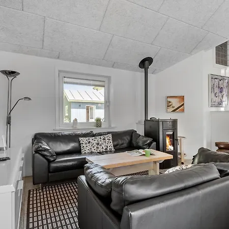 3 Bedroom In Hemmet
