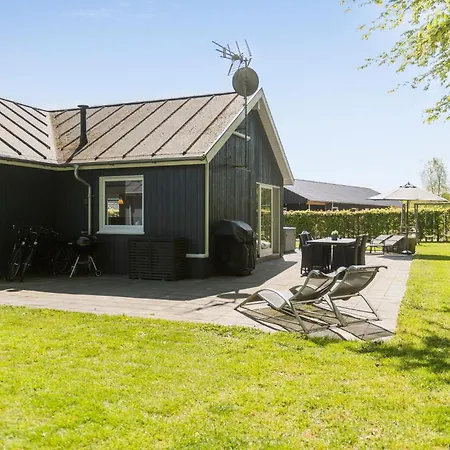 Feriehus 3 Bedroom In *