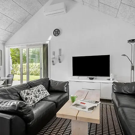 Hébergement de vacances 3 Bedroom In *